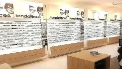 Mobiliario técnico para óptica moderna en Vigo