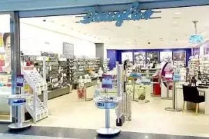 Reforma de Perfumería Douglas en A Coruña
