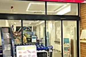 demolicion-y-reestructuracion-fachada-ventilacion-climatizacion-pci-supermercado-aldi-barcelona