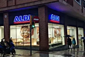 reforma-estructural-pilares-hormigon-armado-clima-suelo-radiante-supermercado-aldi-zaragoza