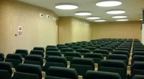 reformas-de-oficinas-auditorio-corporativo-barcelona