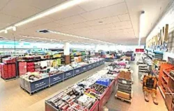 renovacion-iluminacion-solar-rociadores-automáticos-supermercado-aldi-valladolid